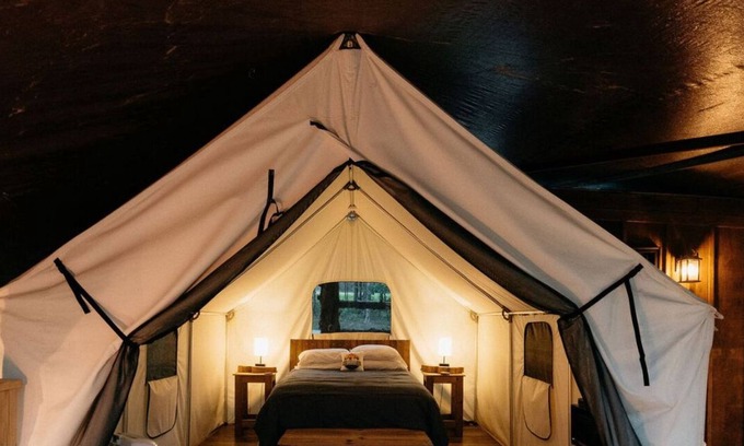 Branson House | Treehouse Branson, MO Cozy Glamping Site