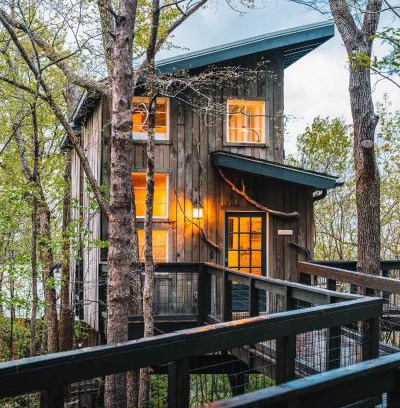 Chattanooga Ski Chalet | Treetop Hideaways: Dogwood Treehouse in Chattanooga