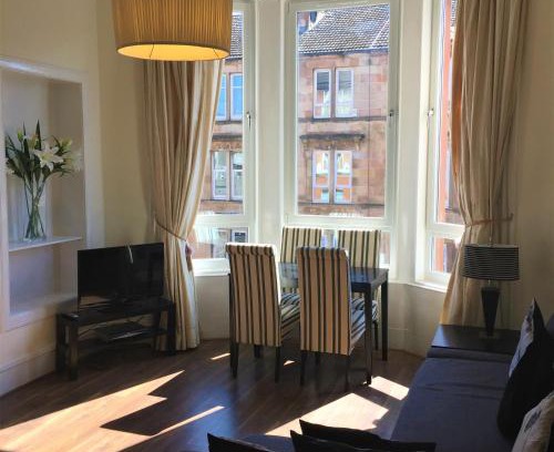 Shawlands Apartment | Trefoil Apartment - 2 Bedrooms