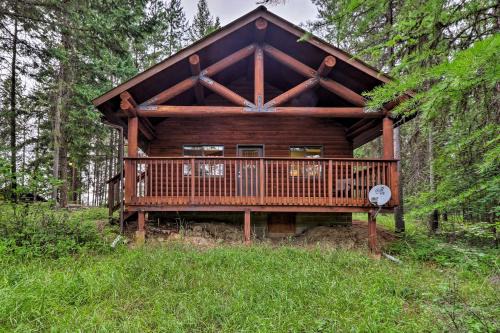 Trego House | Trego Cabin with Mountain Views and Lake Access!
