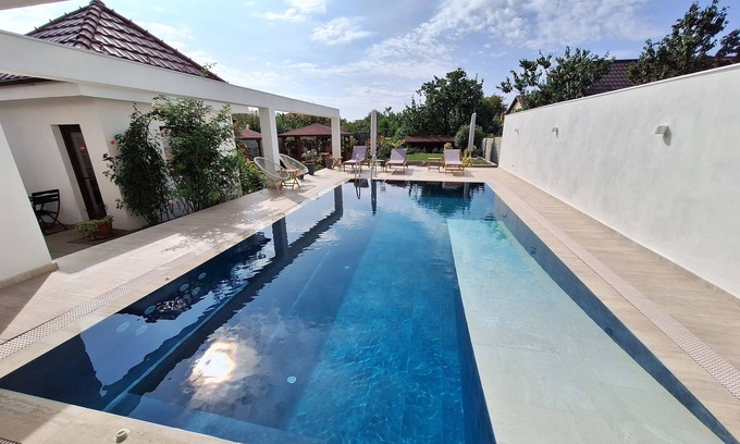 Arad House | TREND
