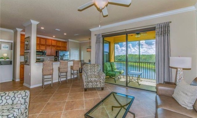 Naples Condo | Treviso Bay Condo on rarely available Top Floor