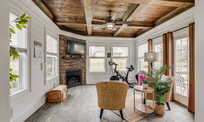 Kingsport House | Tri Cities Retreat - Convenient to the New Casino