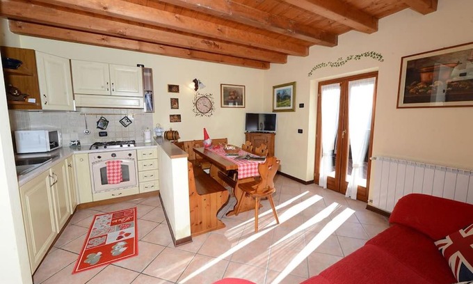 Sozzine Apartment | Trilocale Alpinsun - Accoglienza per 5 persone