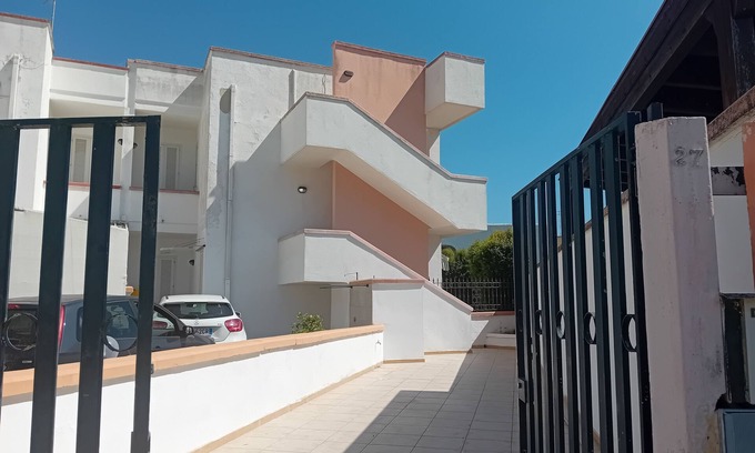 Baia Verde Apartment | Trilocale Oleandri in Baia Verde
