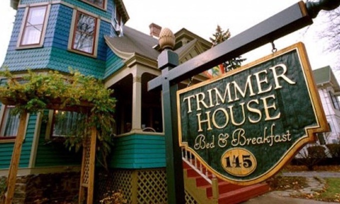 Penn Yan Bed & Breakfast | Trimmer House B&B
