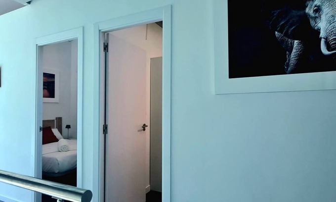 Hortaleza Apartment | Triplex with terrace San Chinarro