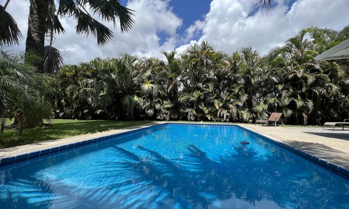 Jensen Beach House | Tropical Getaway!