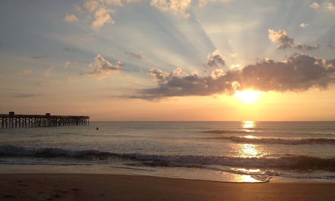 Flagler Beach Condo | Tropical Hideaway in Downtown Flagler Beach