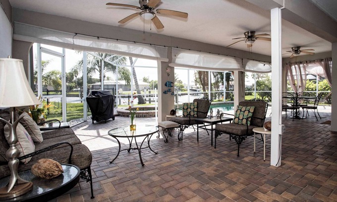 Punta Gorda House | Tropical island style pool home