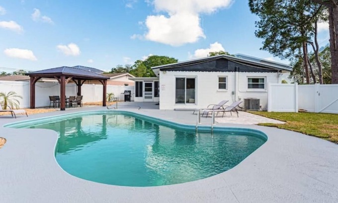 Disston Heights House | Tropical Oasis w/Pool near Beach