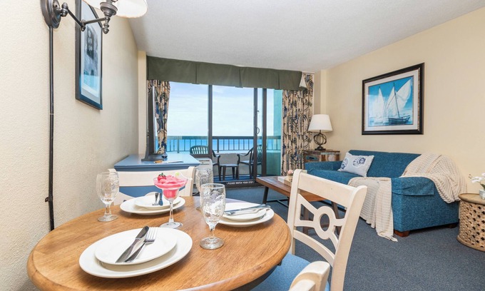 Myrtle Beach Condo | Tropical Paradise Oceanfront Suite Stunning 6th-Floor Retreat