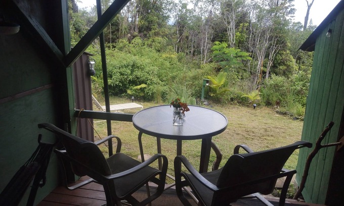 Fern Acres Apartment | Tropical Rain Forrest Nature Retreatnn