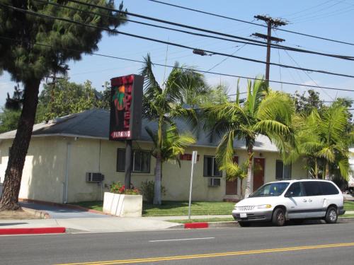 Atwater Village Hotel | Tropico Motel