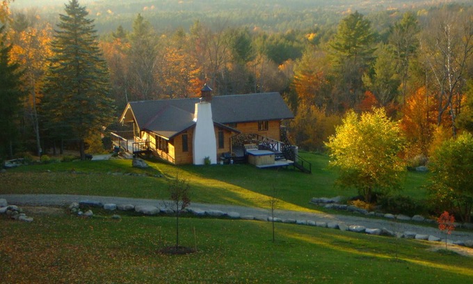 Londonderry House | Trout House (private pond, fire pit & hot tub) *summer discount!*