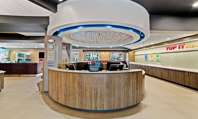 Franklin Hotel | Tru by Hilton Franklin Cool Springs Nashville