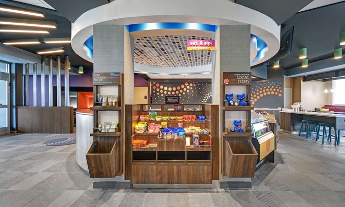 Gaylord Hotel | Tru By Hilton Gaylord, MI