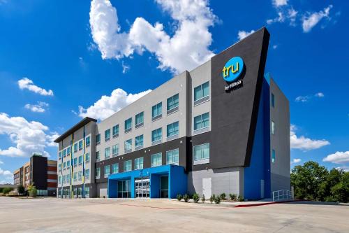 Plano Hotel | Tru by Hilton Plano Hwy 75