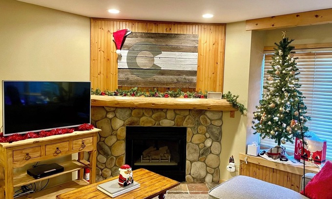 Peak 8 Condo | True Ski-in Ski-Out at Snowflake Chair Lift with Hot Tubs and Fireplace 715 sqft