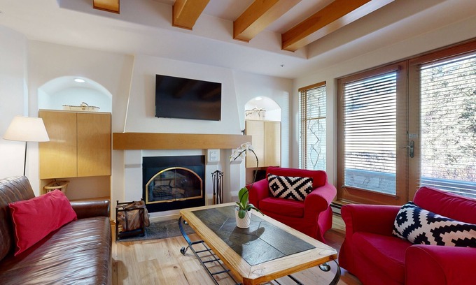 Salt Lake Mountain Resorts Condo | True ski-in/ski-out condo steps to lift w/pool, hot tub, wood-burning fireplace