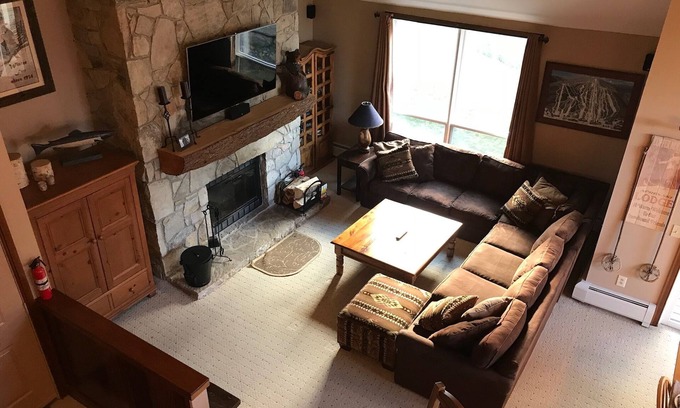 West Dover Condo | True Ski In/Ski Out updated 3 Bedroom End Unit directly on Mount Snow