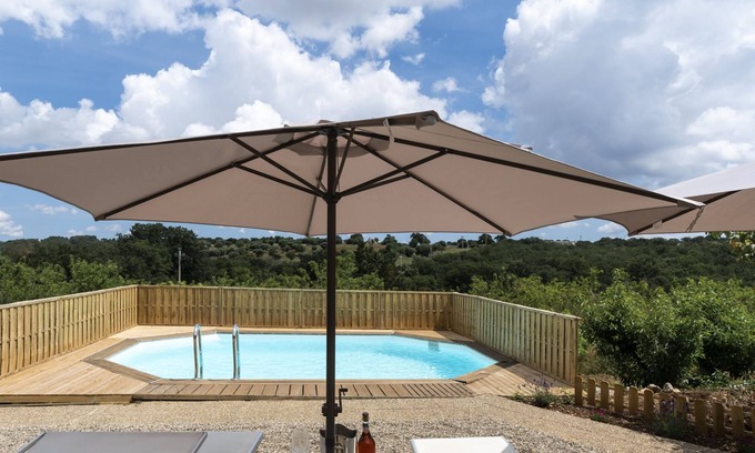 Noci House | Trulli Minerva con piscina by Wonderful Italy