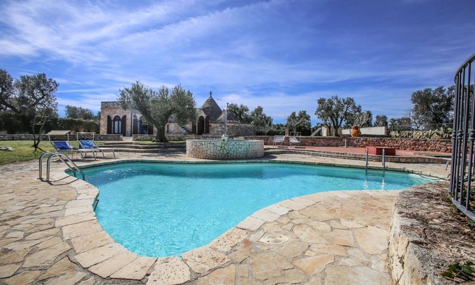 San Michele Salentino Cottage | Trullo degli ulivi by pugliadamare