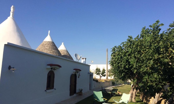 Castellaneta House | TRULLO del CAVALIERE delle GRAVINE