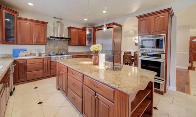Fremont House | Truly Luxury Chef Kitchen Piano Tesla&Cisco&More