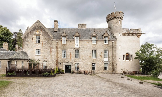Dingwall Hotel | Tulloch Castle Hotel