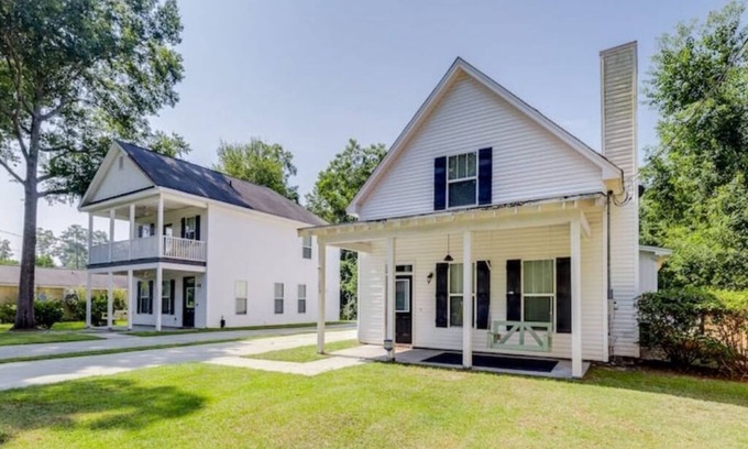 Pooler House | Tupelo Honey - 6 BR, Sleeps 16+n