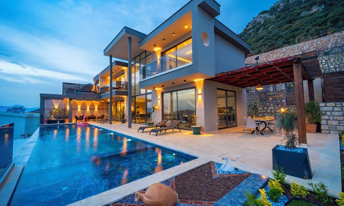Kalkan Villa | Turkish Bath Sauna Jacuzzi for 6 people with spectacular views and much more