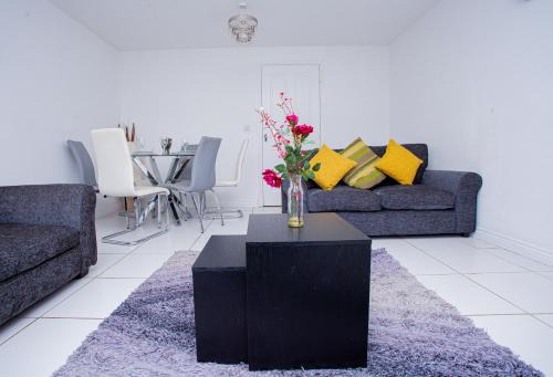 Milton Malsor House | Turners gardens