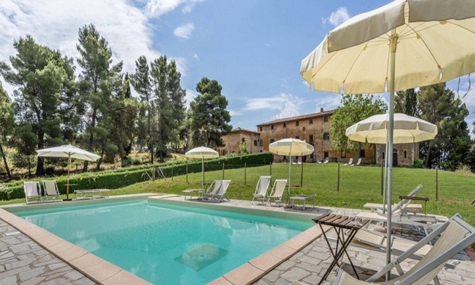 Saline di Volterra House | Tuscan Charm Near Volterra