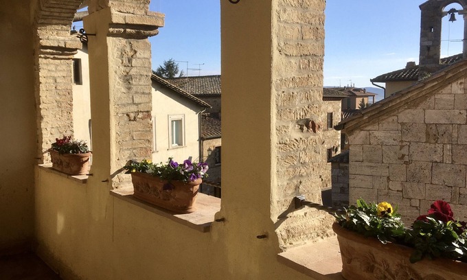 San Quirico d'Orcia Apartment | Tuscan Dream in the Ancient Loggia