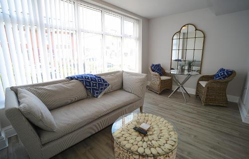 North Shore Apartment | Twelve Apartments