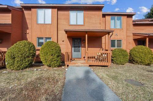 North Creek House | Twin Fawns