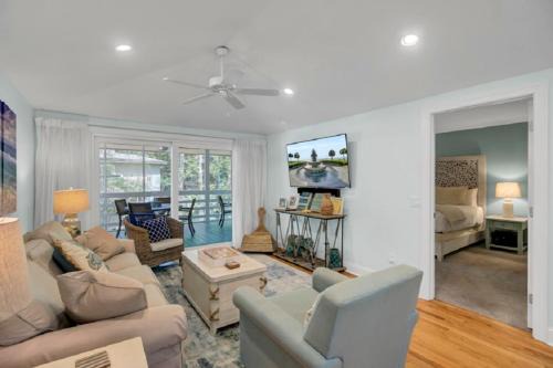 Twin Oaks House | Twin Oaks 48 by Wild Dunes