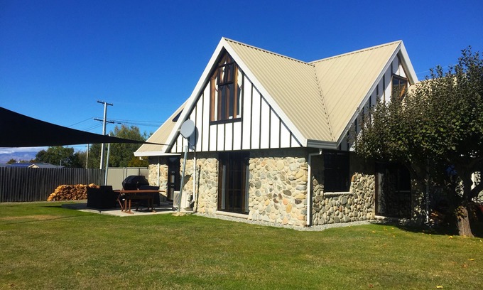 Twizel House | Twizel Alps Retreat