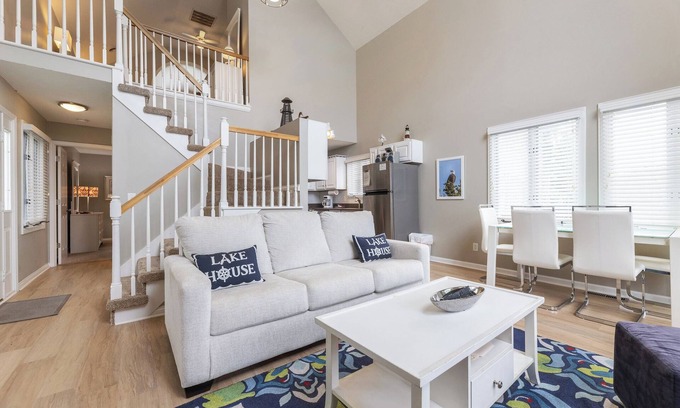 Grand Rivers Condo | Two Bedroom Bayside Condo