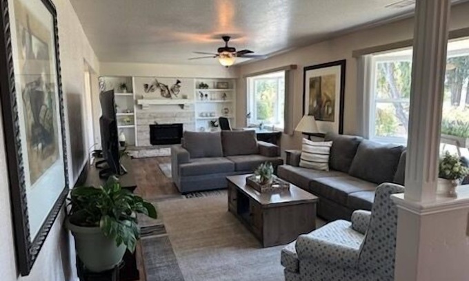 Auburn House | Two Bedroom Country Home on 2 Serene Acres in the Hills of South Auburn