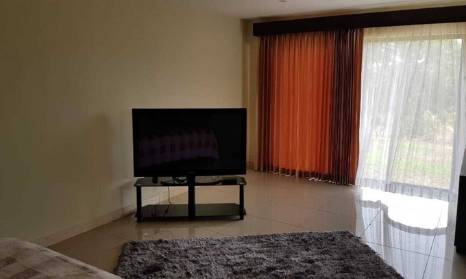 La Garita House | Two-bedroom House in two acres of land and exotic gardens