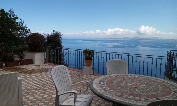 Casamicciola Terme House | Two bedroom suite apartment with private equipped terrace