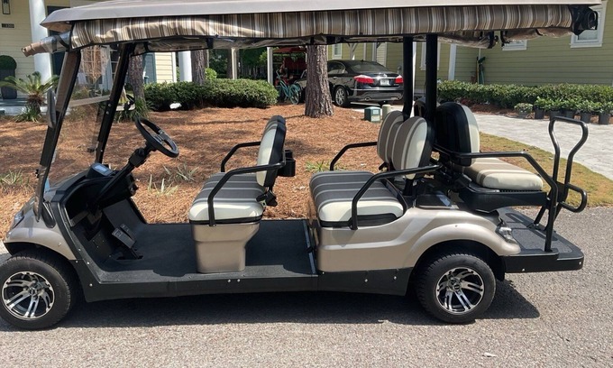 Laurel Grove House | Two Golf Carts ~ Golf Course Views ~ Pet Friendly