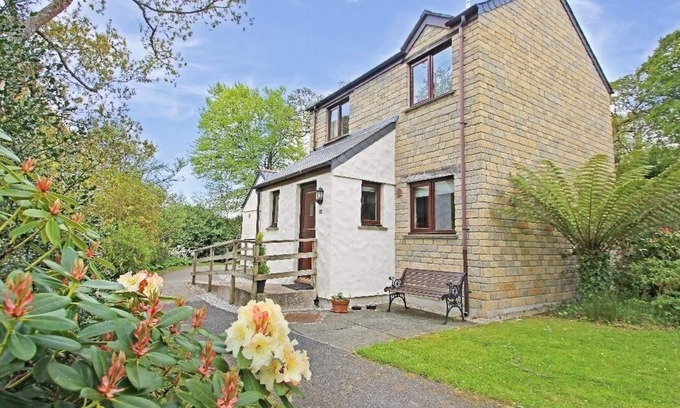 Falmouth House | TWO HOOTS, pet friendly in Falmouth