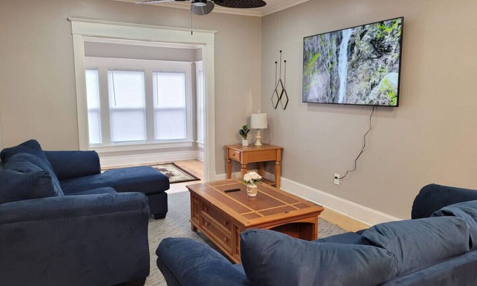 Downtown Buffalo House | Two level full house in downtown