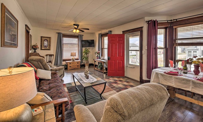 Two Rivers House | Two Rivers Family Getaway - Walk to Lake Michigan!