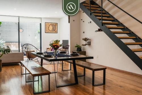Roma Norte Apartment | Two Story 2 BR Condo with Patio in Roma Norte
