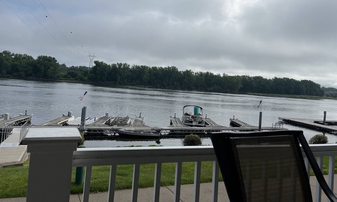Wabasha Condo | Two story condo w/ boat slip; shot walk to downtown