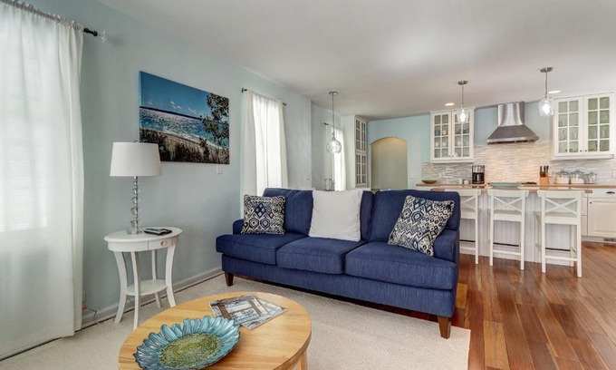 Harbor Springs Apartment | TWO36Main